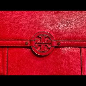 Tory Burch Envelope Amanda Crossbody